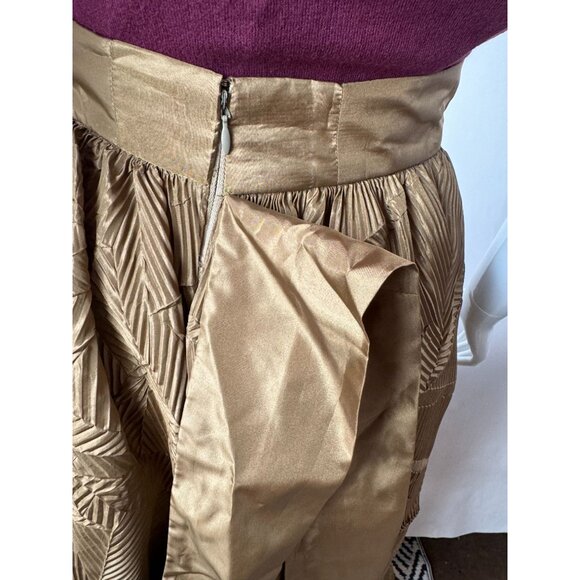 Vintage USA Gold Full-Length Skirt size 8 With Bow Waist & Textured Pattern Poly - Picture 7 of 16